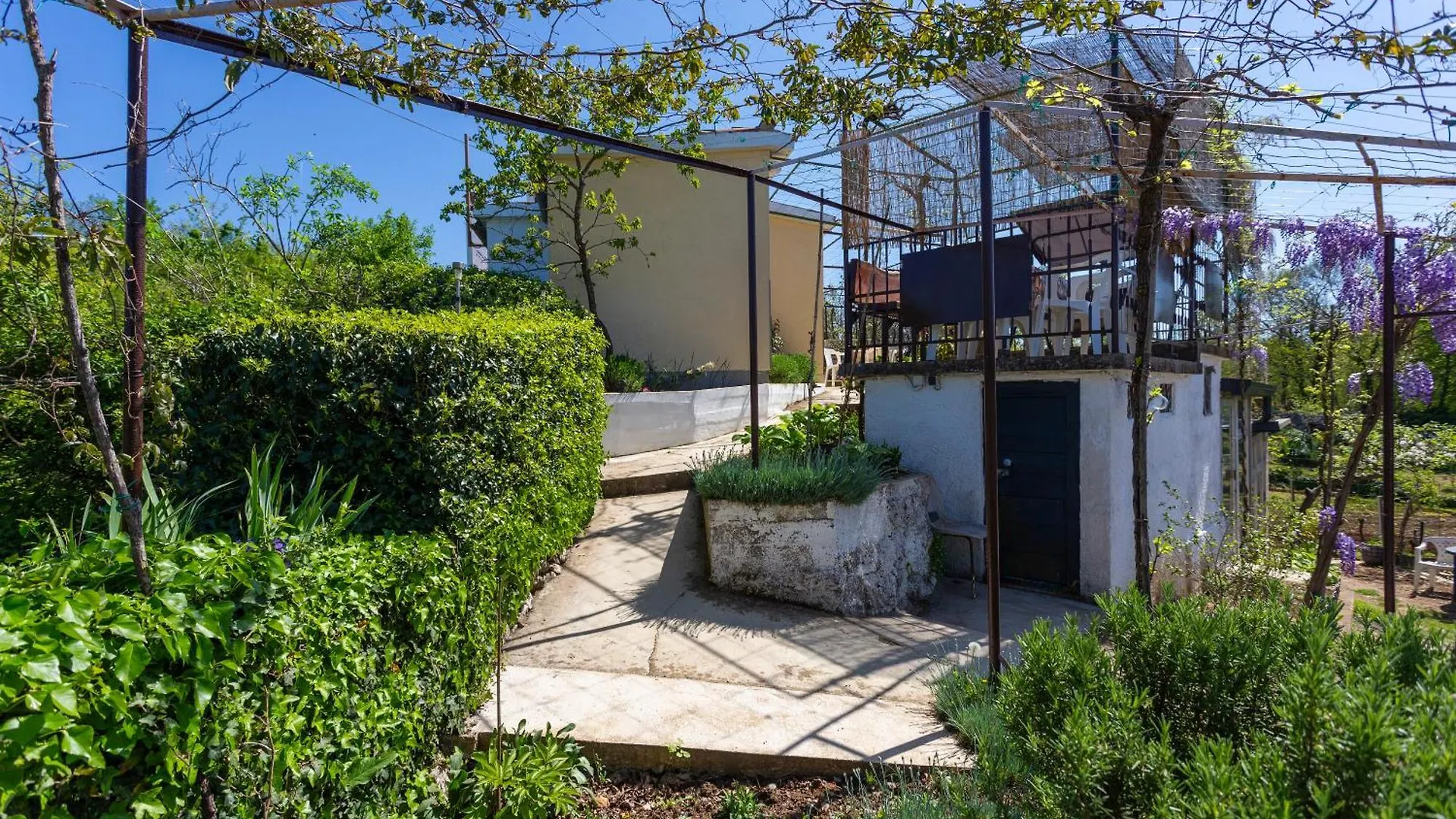 Holiday House Gioia Cristina Labin  Holiday home